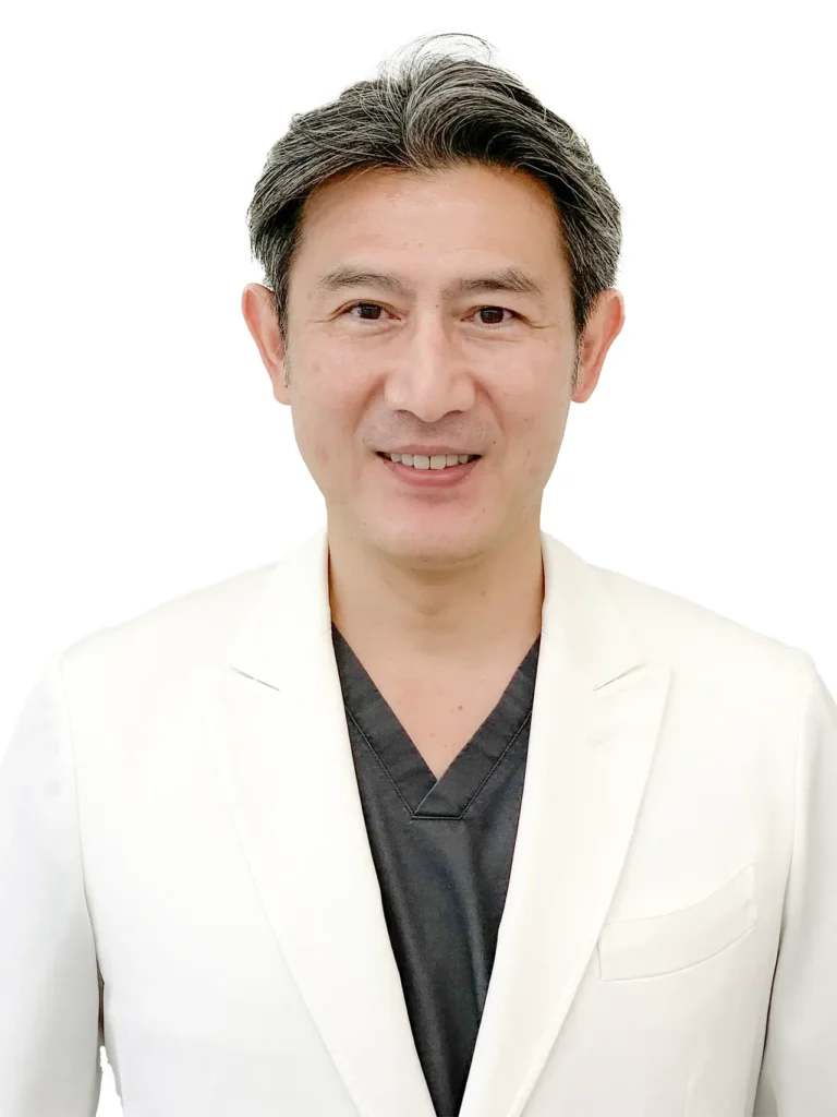 院長 石亀 勝(歯学博士)